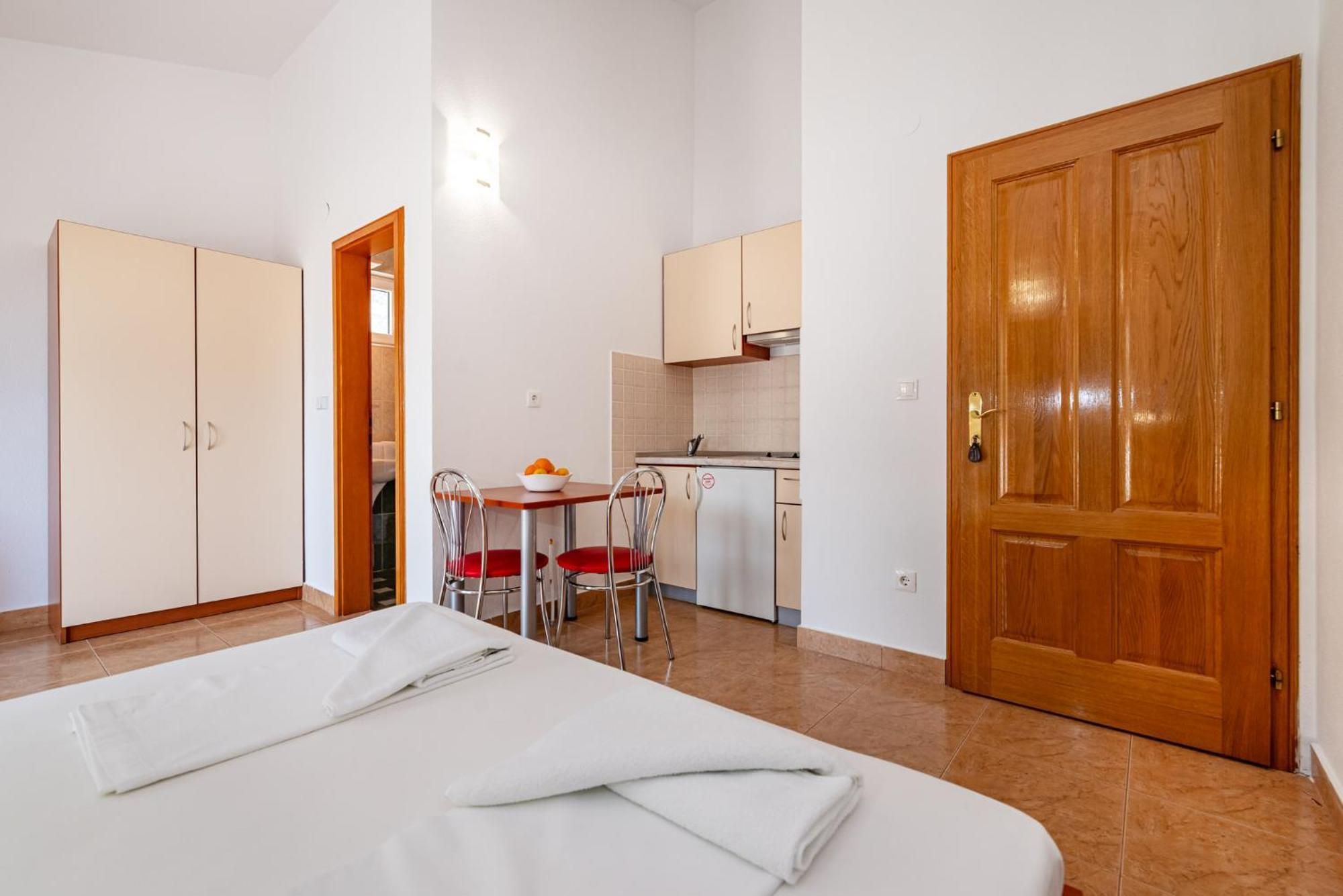 Apartments Prkacin 2 Stari Grad Kültér fotó